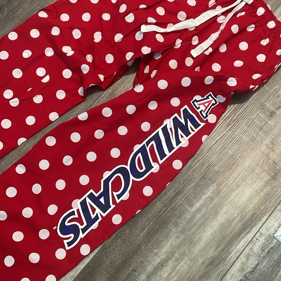 Red & White Polkadot Flannel UA Arizona Wildcats Pajama Pants size small NEW - Picture 1 of 6